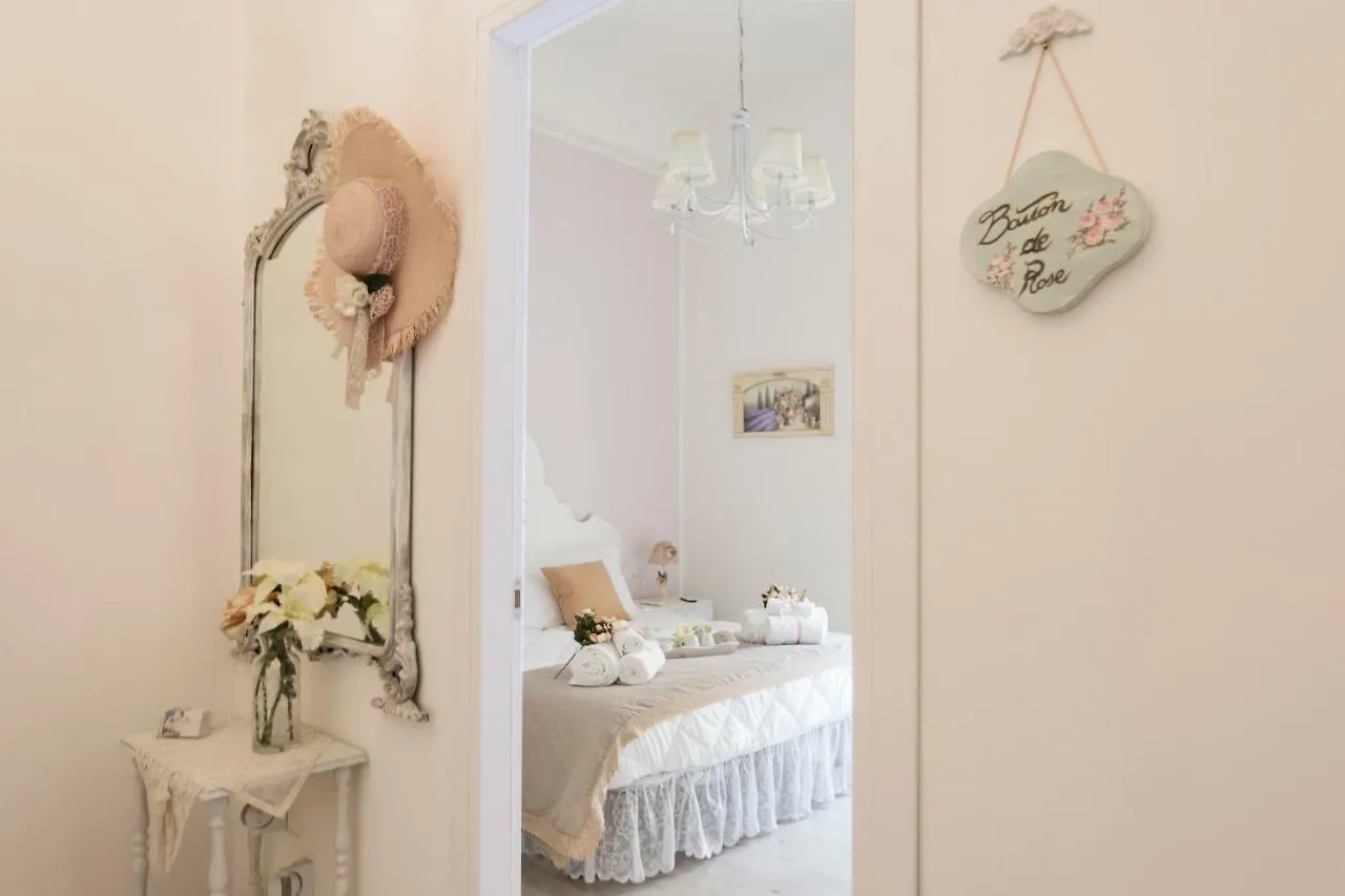 La Maison Romantique Naples Bed & Breakfast