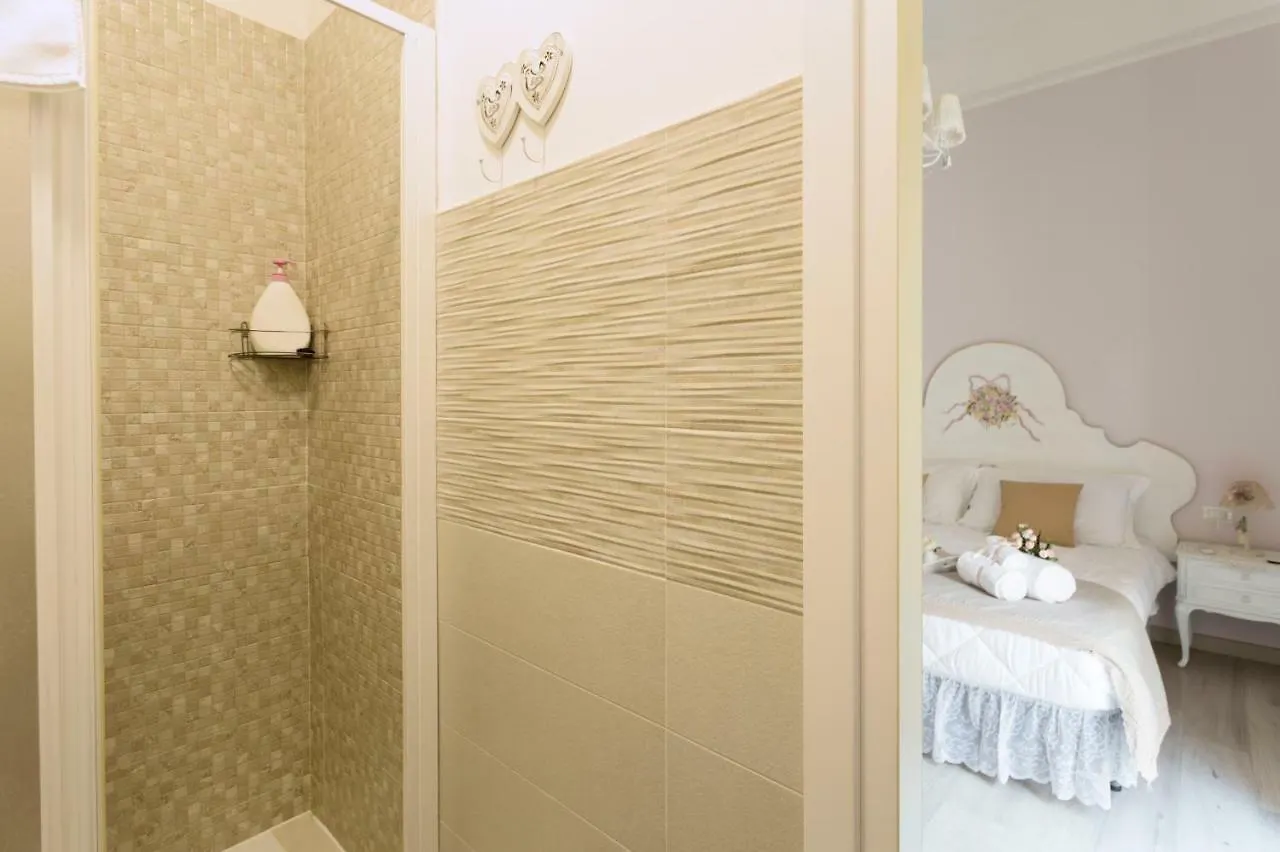 Bed & Breakfast La Maison Romantique Naples