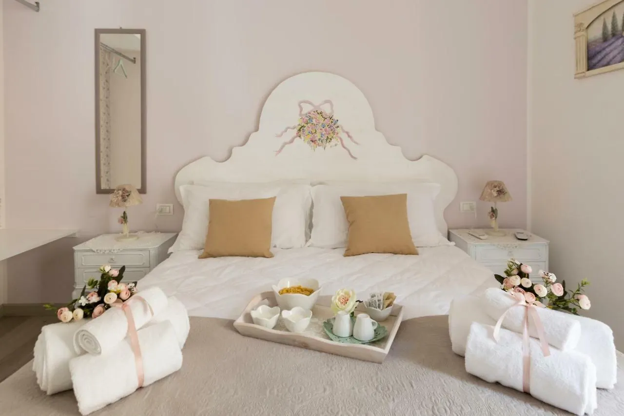 Bed & Breakfast La Maison Romantique Naples